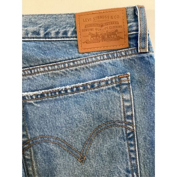 Levi’s Premium Sz 31 Wedgie Jeans Button Fly Raw Hem - Picture 6 of 8